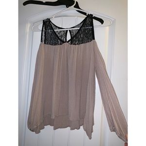 Open Shoulder Lace Top